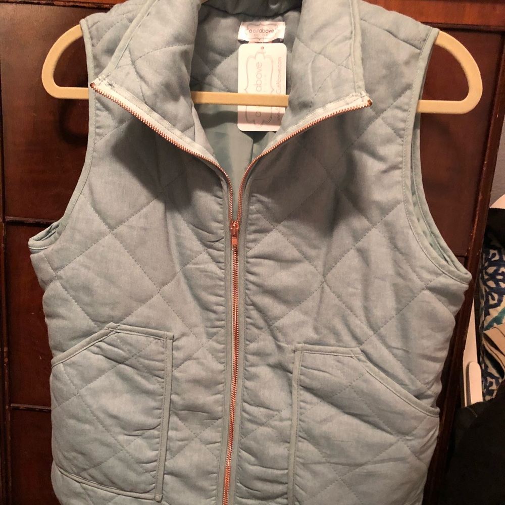 Mint Puffer Vest